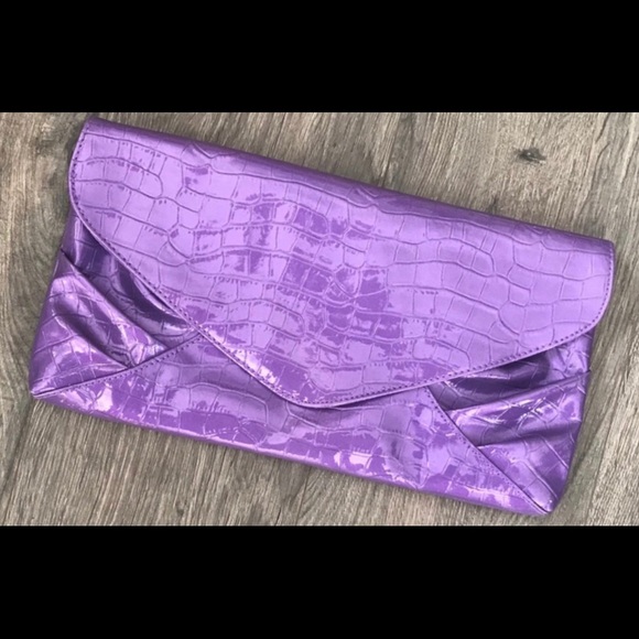 Joan Rivers Classics Handbags - Purple Clutch NEW